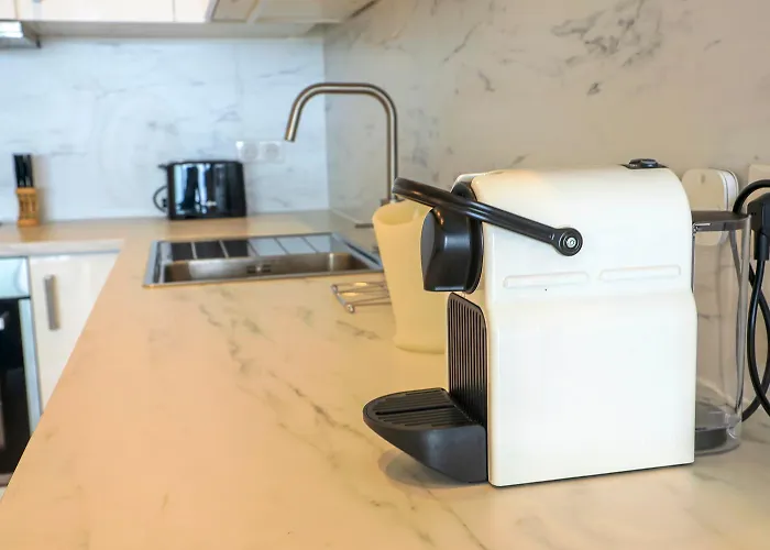 Luxe Center Bay 4 公寓 *