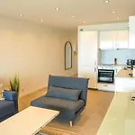 아파트 Luxe Center Bay 4 앙티브