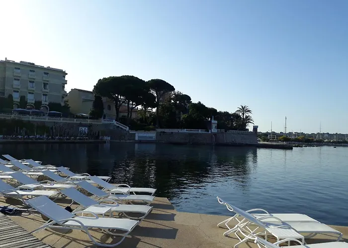 Luxe Center Bay 4 Antibes