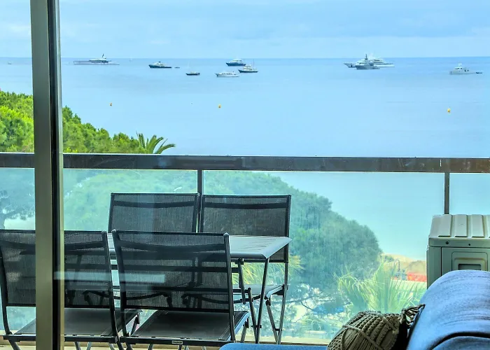 Apartment Luxe Center Bay 4 Antibes